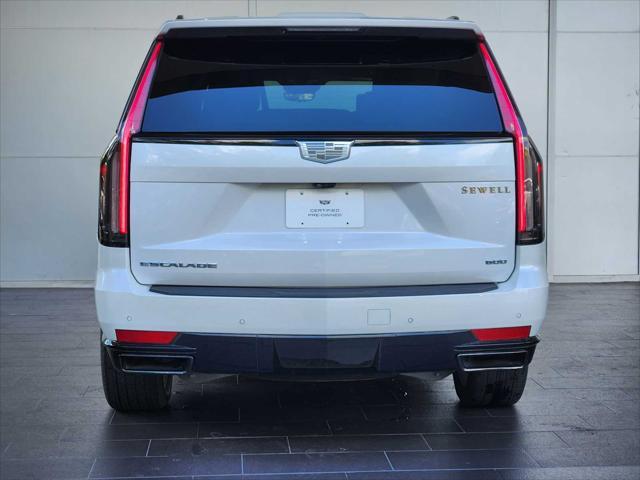 used 2023 Cadillac Escalade ESV car, priced at $79,998