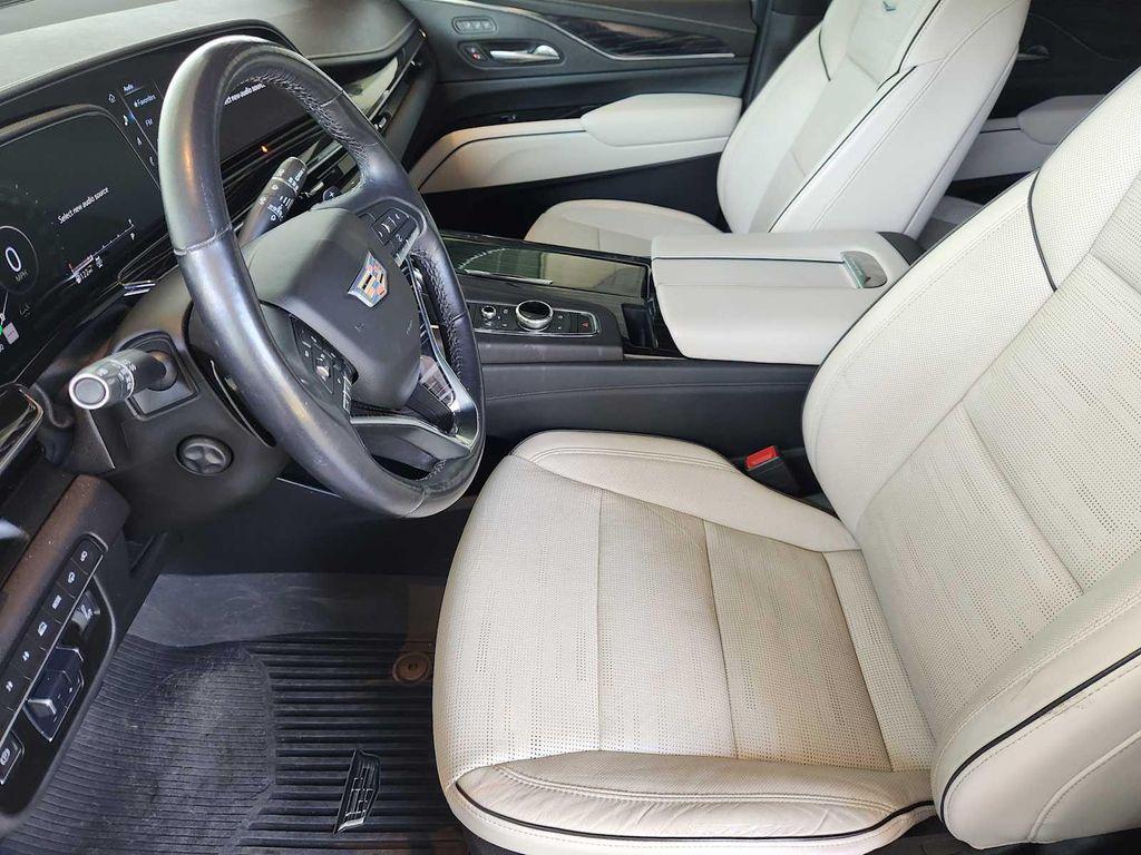 used 2021 Cadillac Escalade car, priced at $51,998