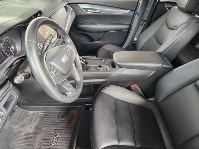 used 2024 Cadillac XT5 car, priced at $35,998