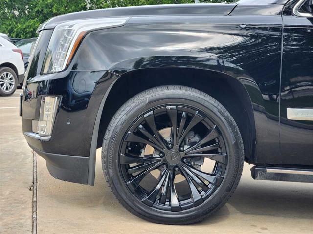 used 2020 Cadillac Escalade car, priced at $39,998