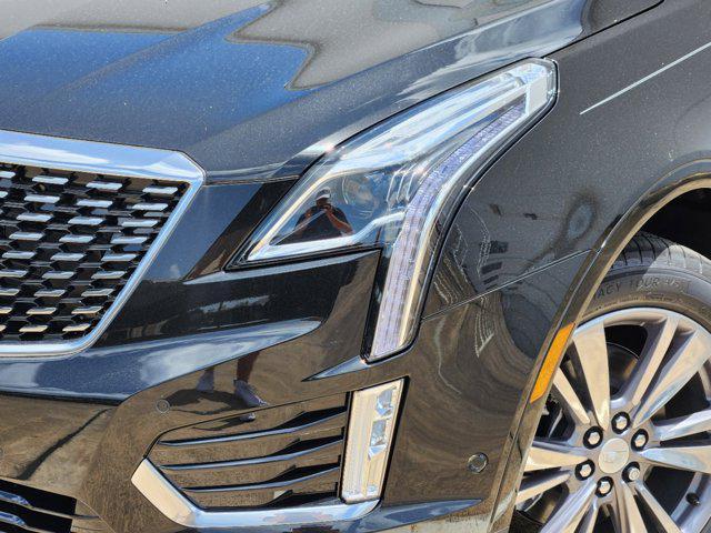 new 2024 Cadillac XT5 car, priced at $56,040