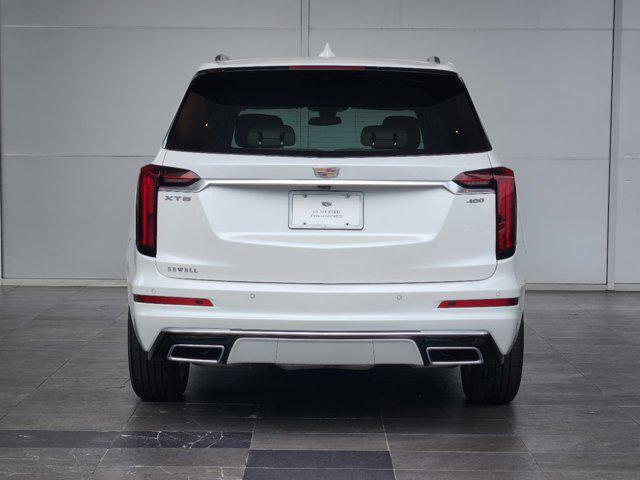 used 2022 Cadillac XT6 car, priced at $37,998