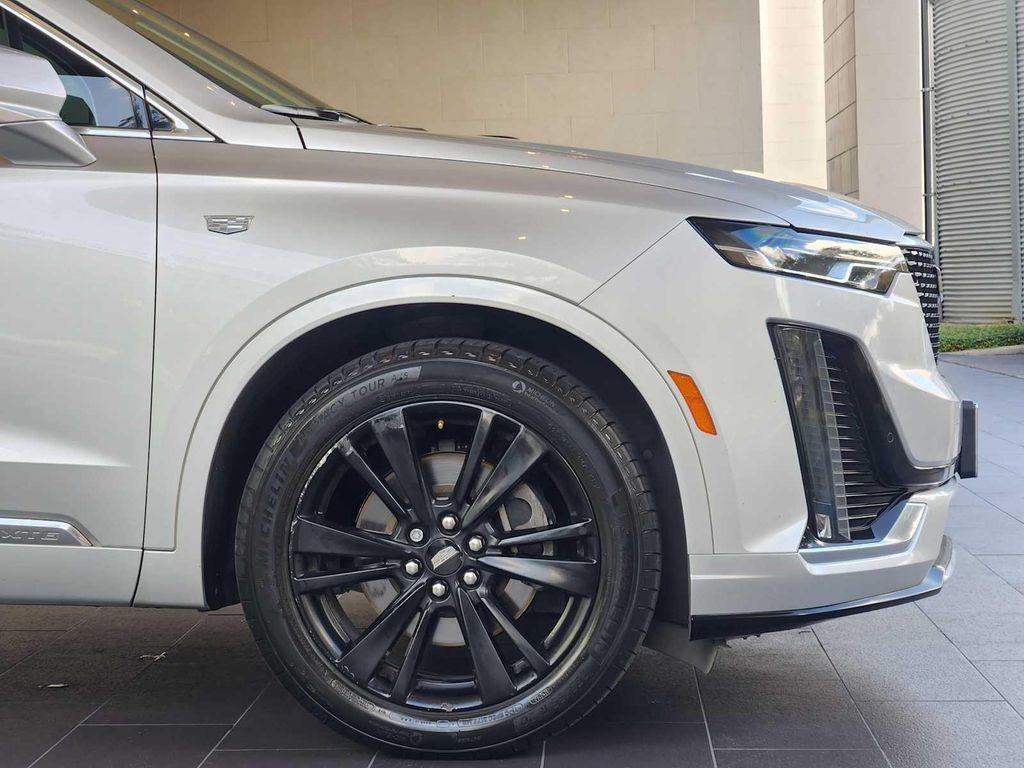 used 2020 Cadillac XT6 car, priced at $24,991