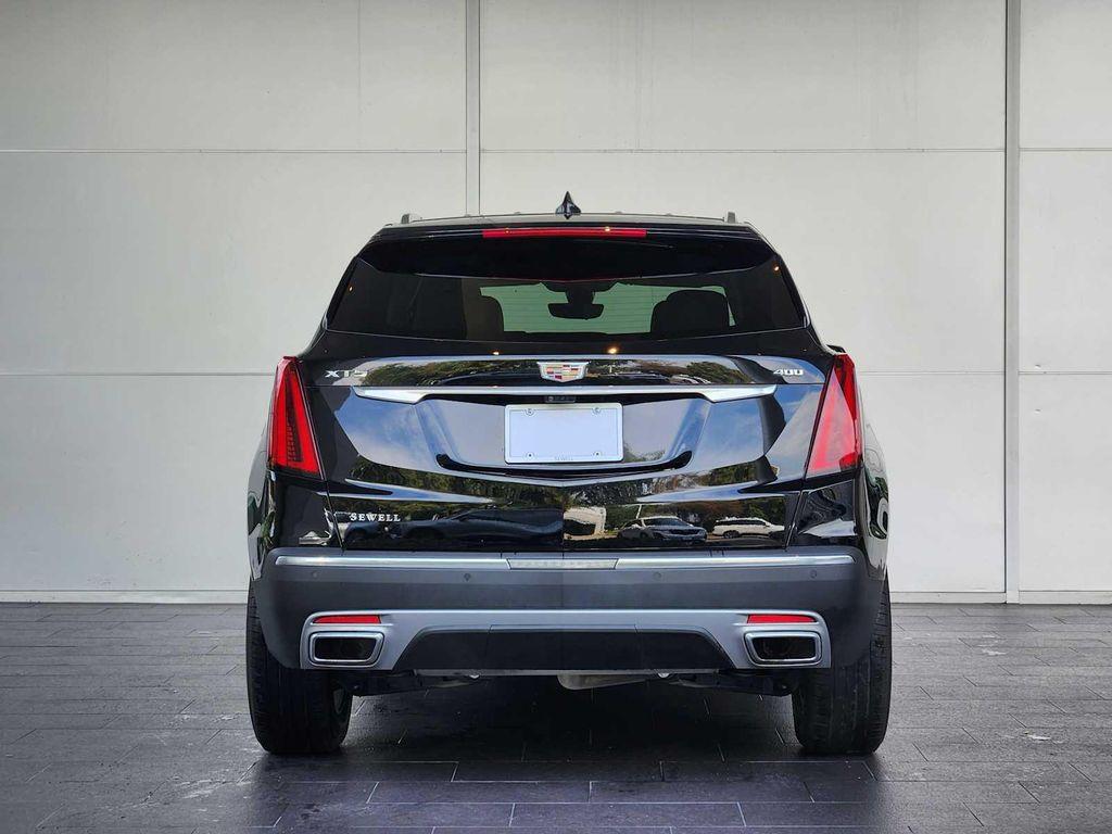 used 2022 Cadillac XT5 car, priced at $31,491