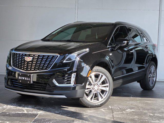 new 2025 Cadillac XT5 car, priced at $54,210