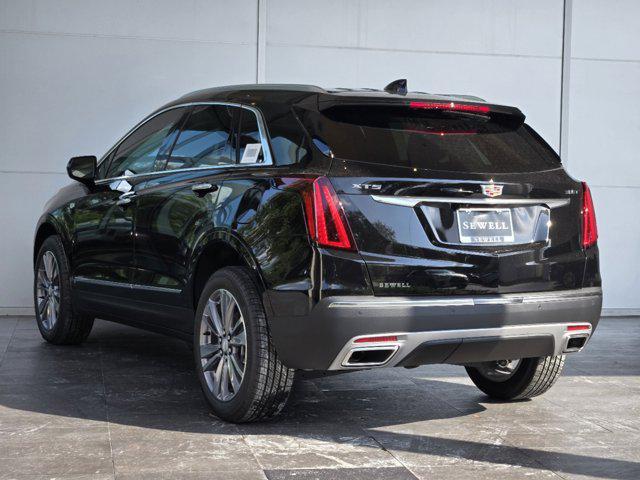 new 2025 Cadillac XT5 car, priced at $54,210