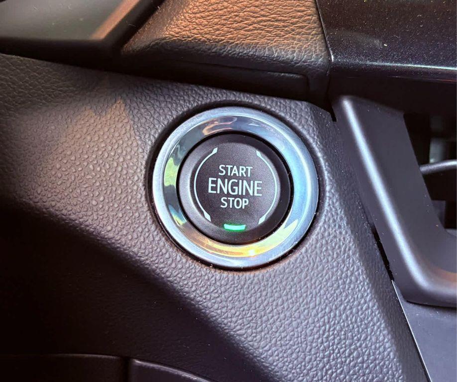 used 2024 Cadillac CT4 car, priced at $36,998