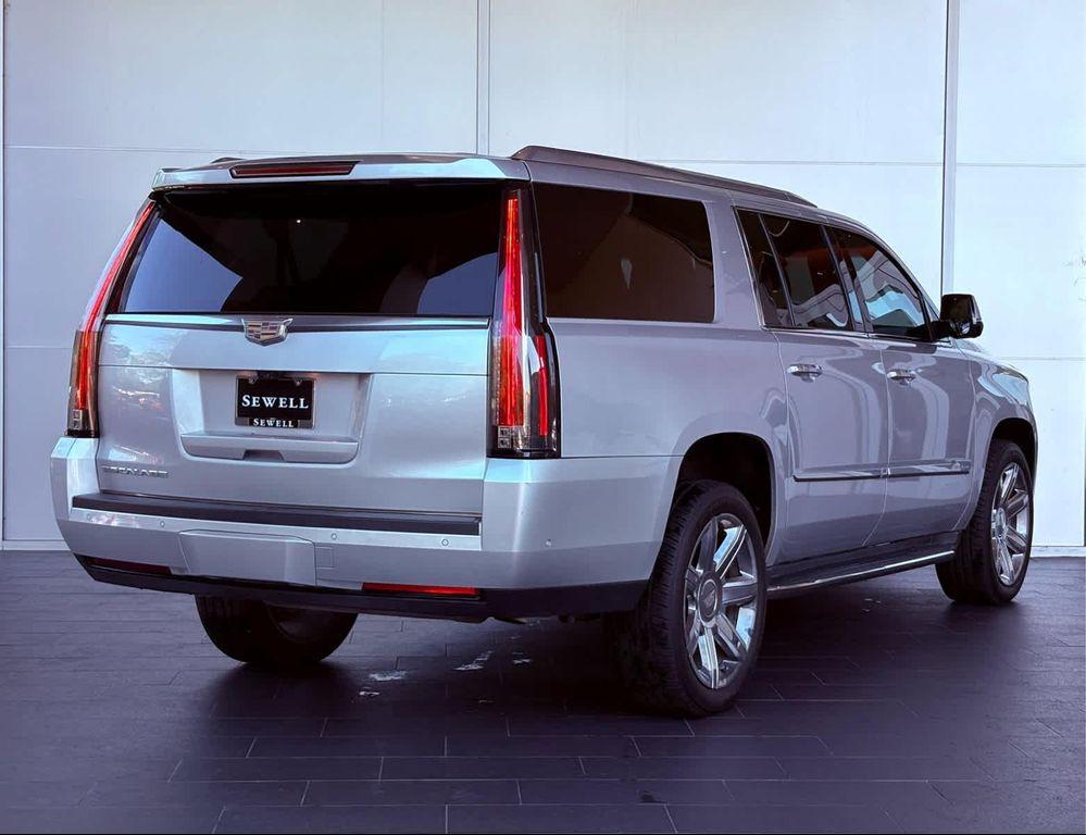 used 2017 Cadillac Escalade ESV car, priced at $31,998