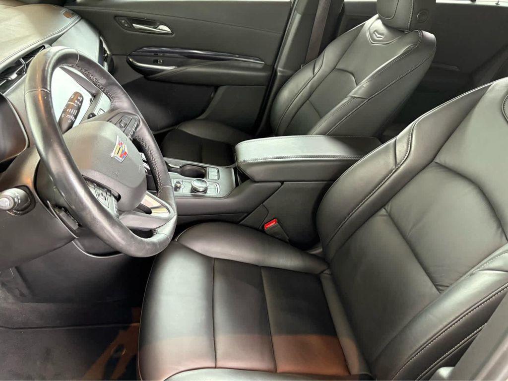 used 2023 Cadillac XT4 car, priced at $27,998