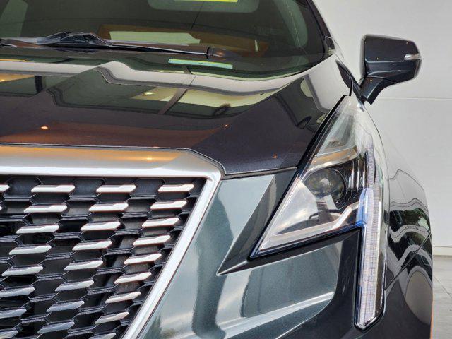 used 2021 Cadillac XT5 car, priced at $26,388