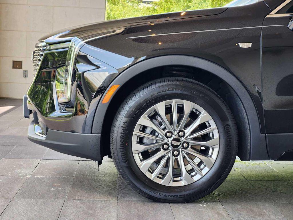 new 2025 Cadillac XT4 car, priced at $49,270