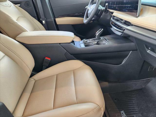 new 2025 Cadillac XT4 car, priced at $49,270