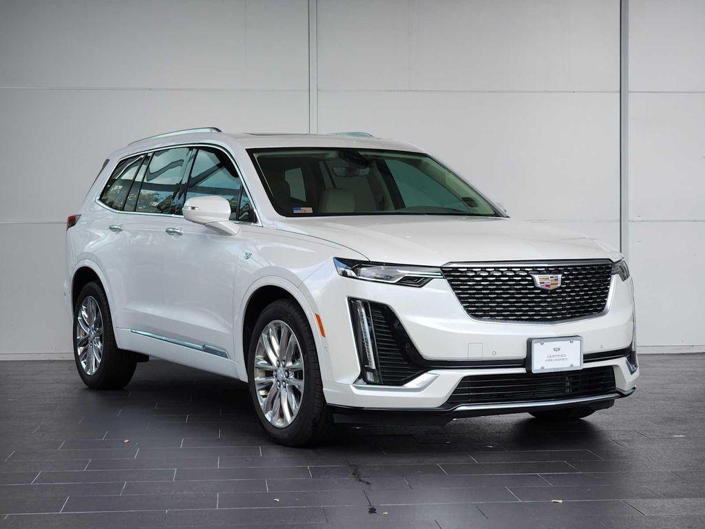 used 2023 Cadillac XT6 car, priced at $41,899