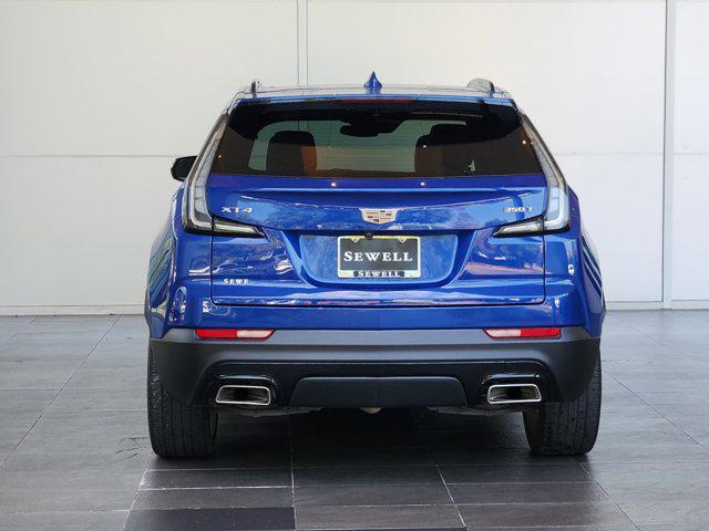 used 2022 Cadillac XT4 car, priced at $26,992