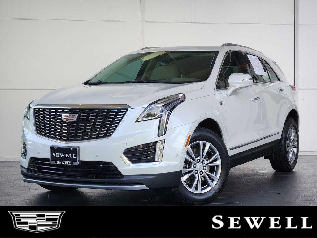 used 2022 Cadillac XT5 car, priced at $23,991