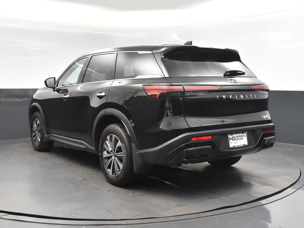 used 2025 INFINITI QX60 car, priced at $39,700