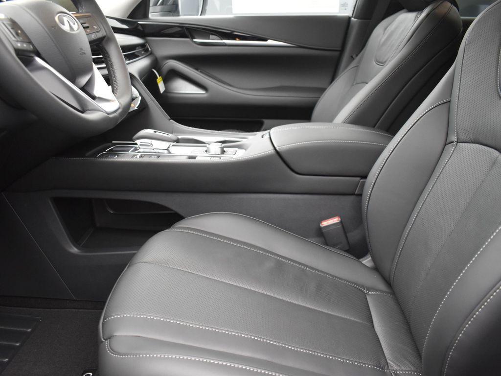 used 2025 INFINITI QX60 car