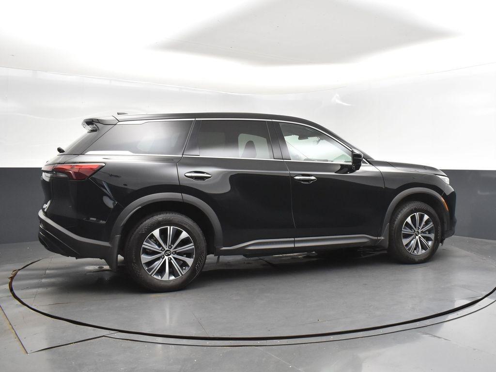 used 2025 INFINITI QX60 car, priced at $39,700