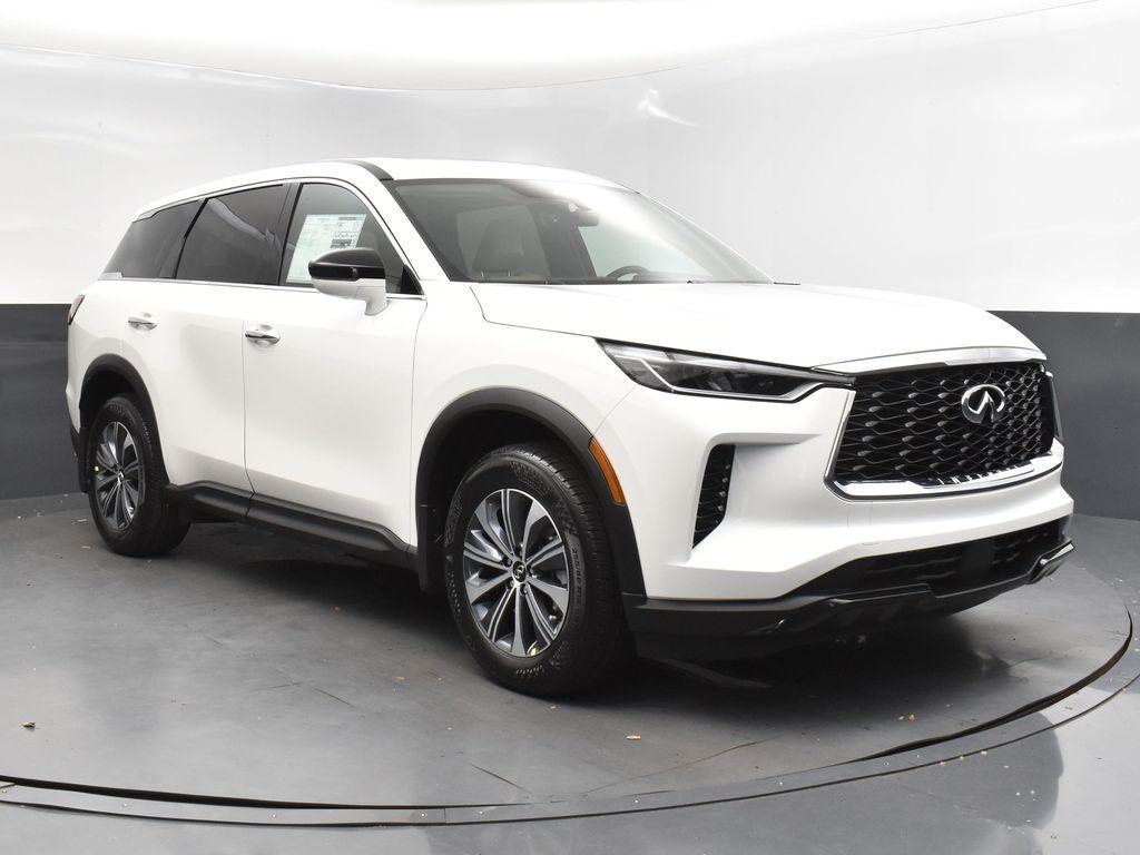 used 2025 INFINITI QX60 car, priced at $42,500