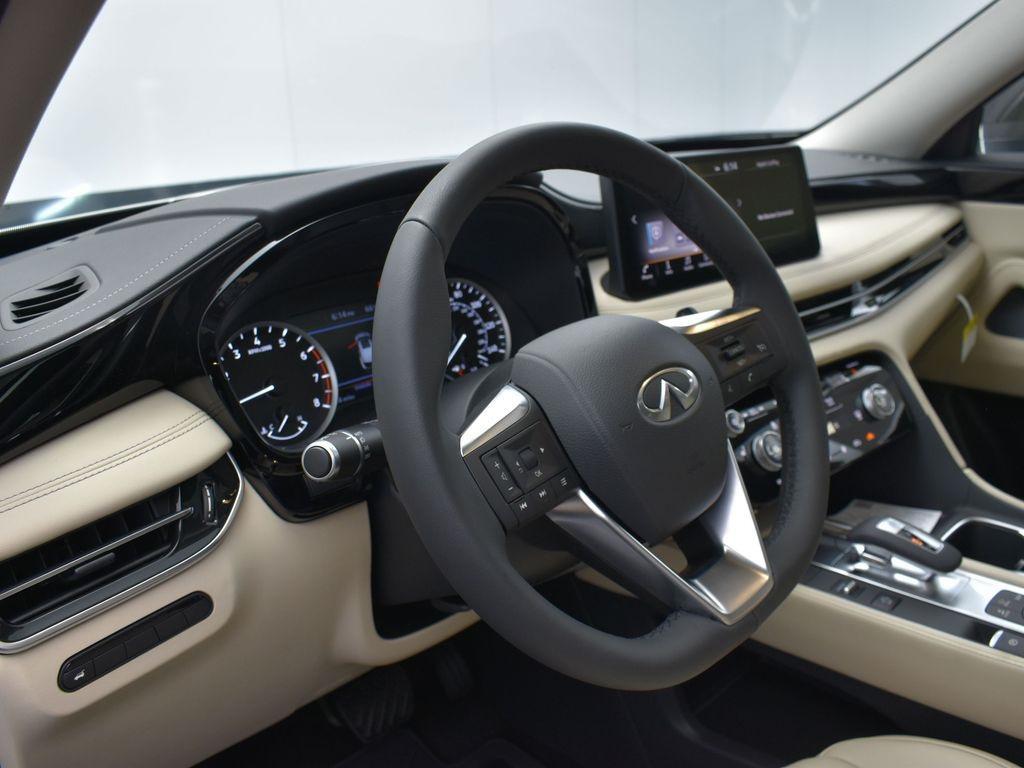 used 2025 INFINITI QX60 car, priced at $42,500