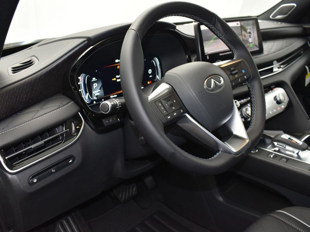 new 2025 INFINITI QX60 car, priced at $66,115