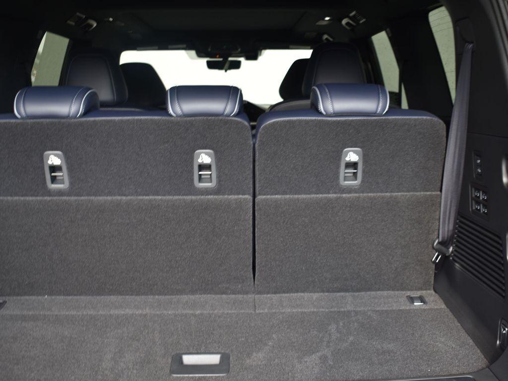 new 2026 INFINITI QX80 car, priced at $102,054