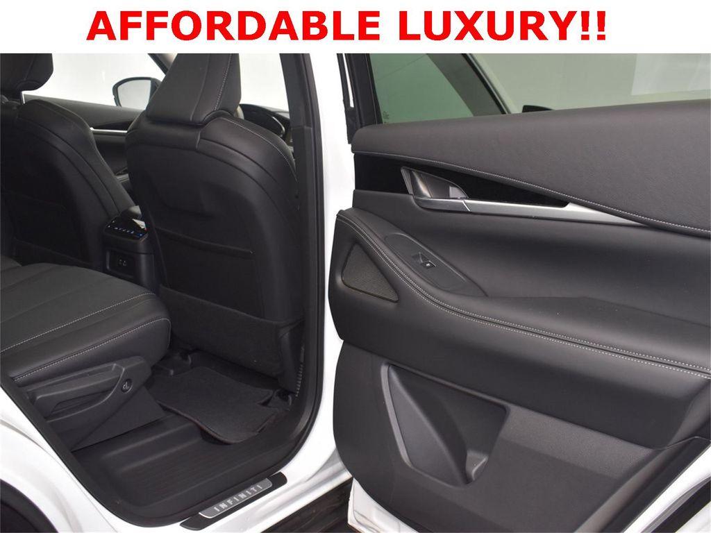 used 2025 INFINITI QX60 car, priced at $40,000
