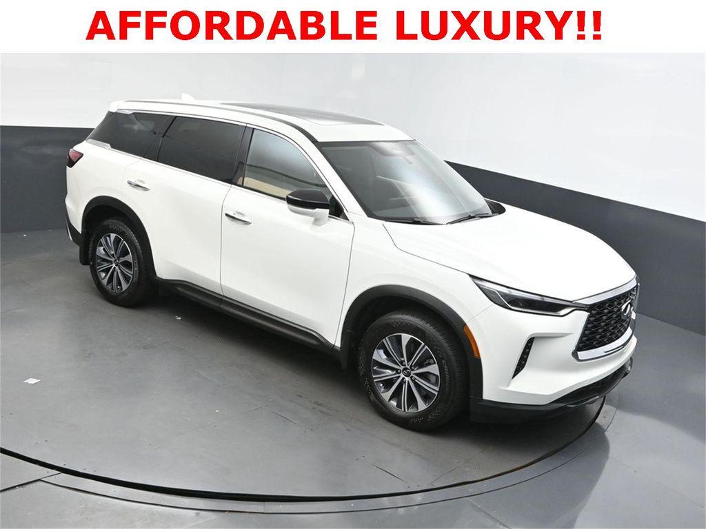 used 2025 INFINITI QX60 car, priced at $40,000