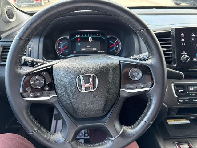 used 2022 Honda Pilot car, priced at $28,000
