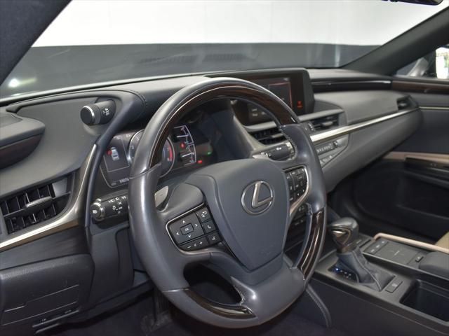 used 2019 Lexus ES 350 car, priced at $29,588