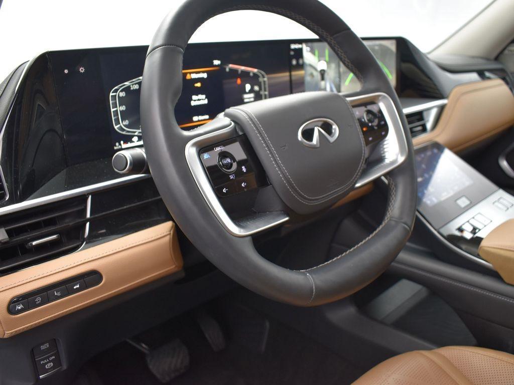 used 2025 INFINITI QX80 car, priced at $79,000
