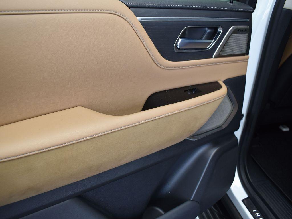 used 2025 INFINITI QX80 car, priced at $79,000