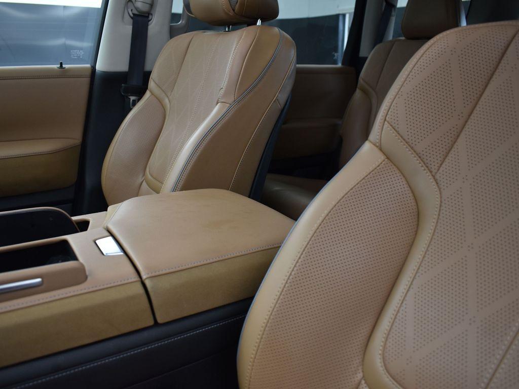 used 2025 INFINITI QX80 car, priced at $79,000