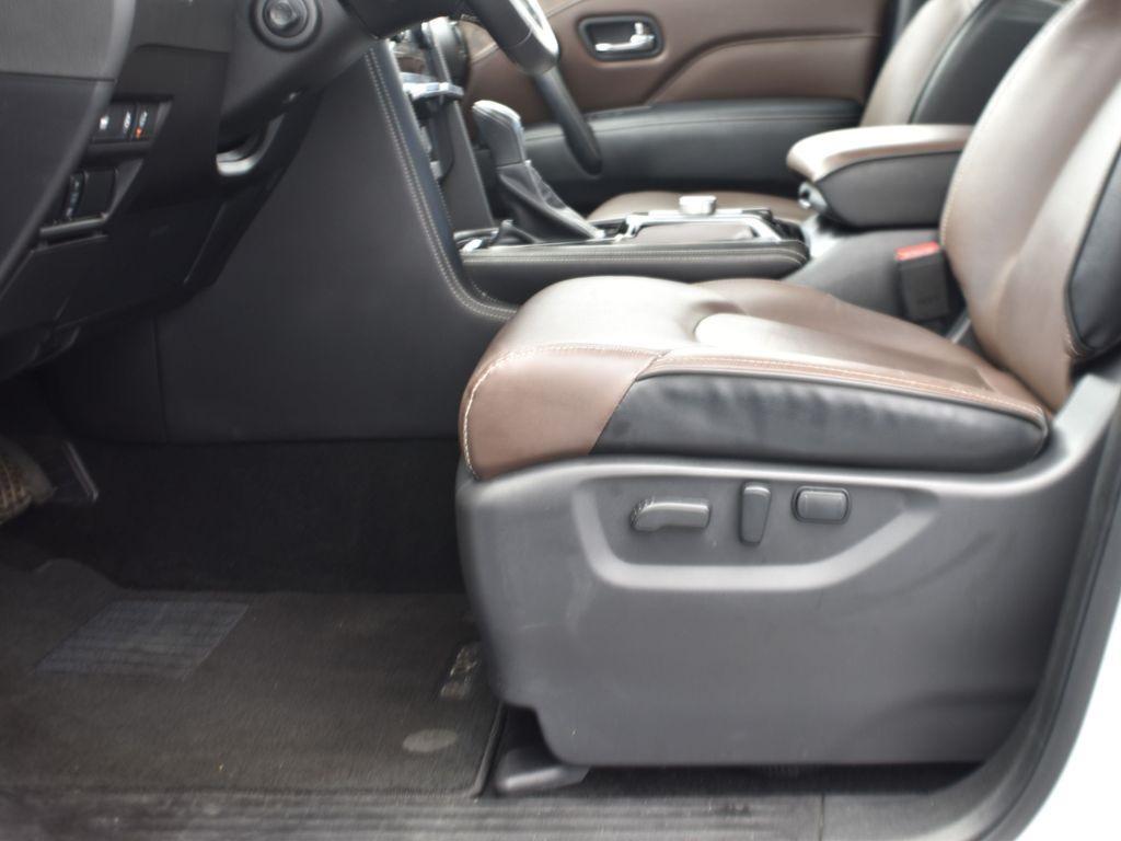 used 2023 INFINITI QX80 car, priced at $42,000