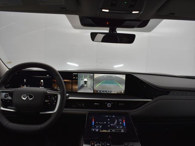 new 2025 INFINITI QX80 car, priced at $88,360