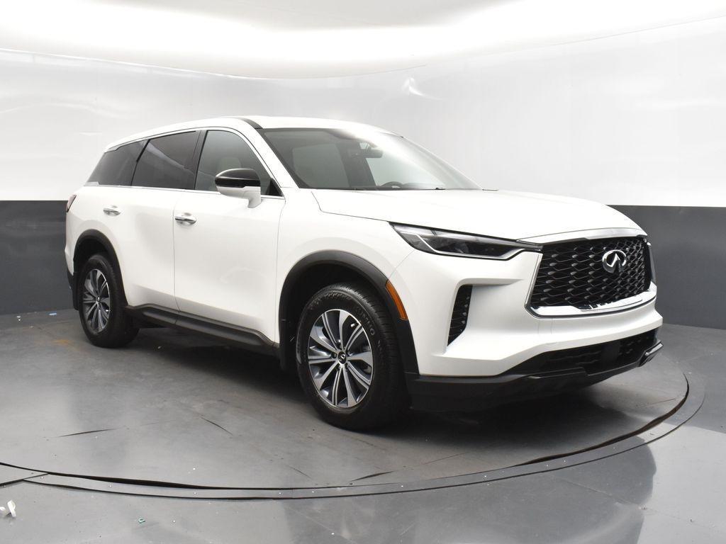 used 2025 INFINITI QX60 car, priced at $42,000