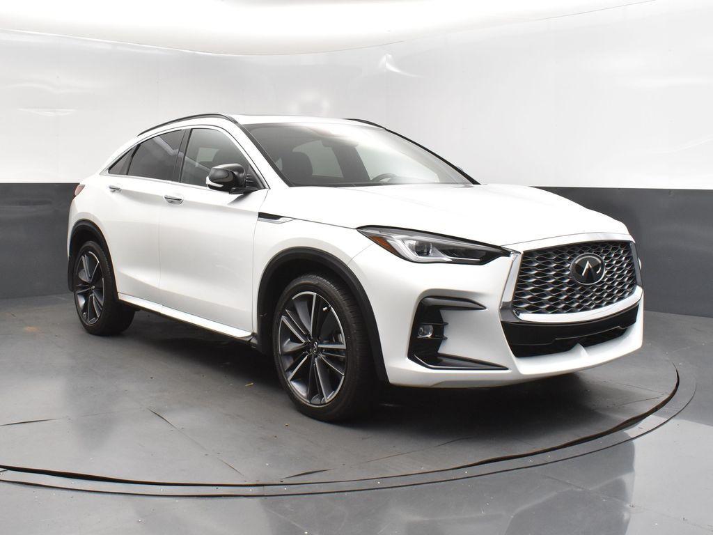 used 2025 INFINITI QX55 car, priced at $39,000