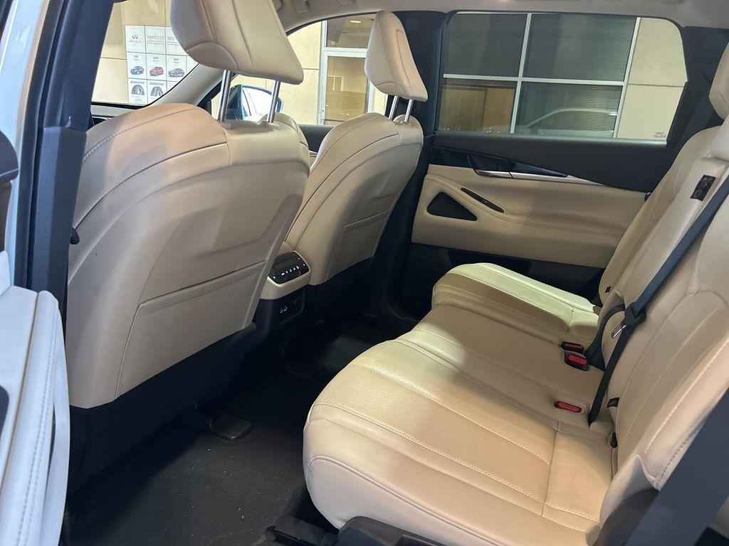 used 2024 INFINITI QX60 car, priced at $35,800
