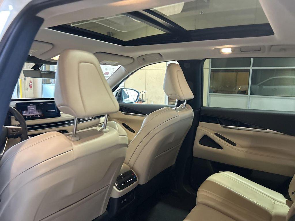 used 2024 INFINITI QX60 car, priced at $35,800