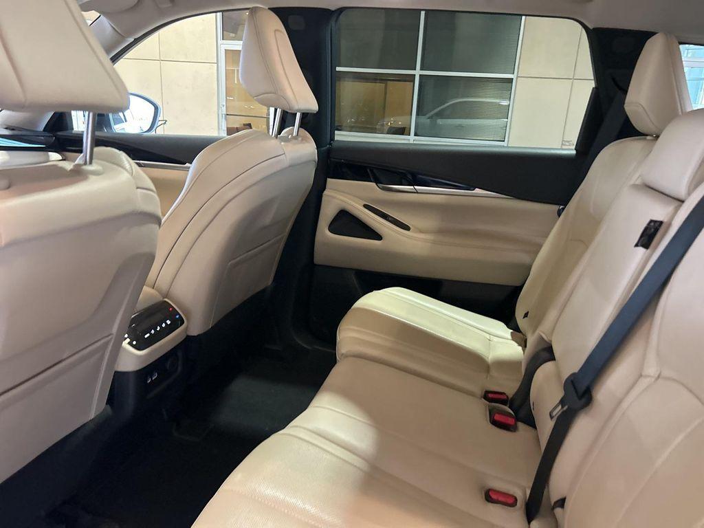 used 2024 INFINITI QX60 car, priced at $35,800
