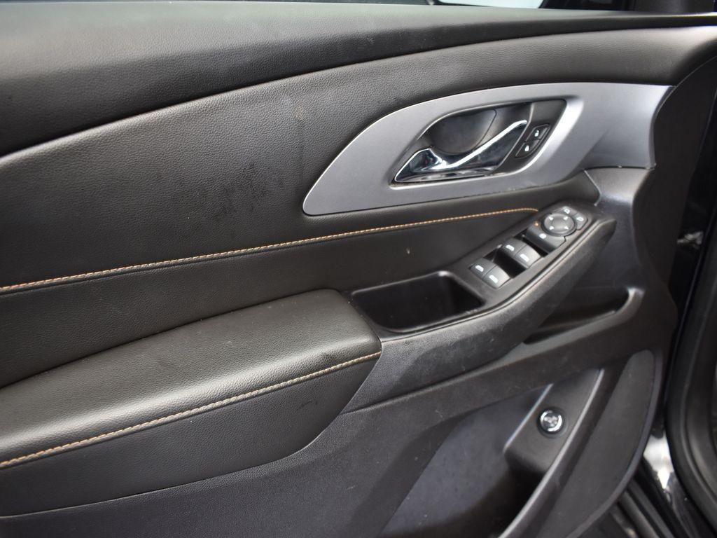 used 2019 Chevrolet Traverse car, priced at $17,000