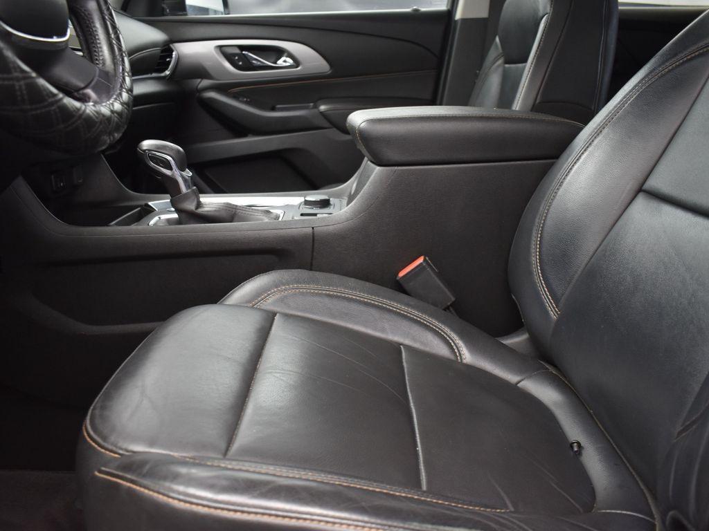 used 2019 Chevrolet Traverse car, priced at $17,000