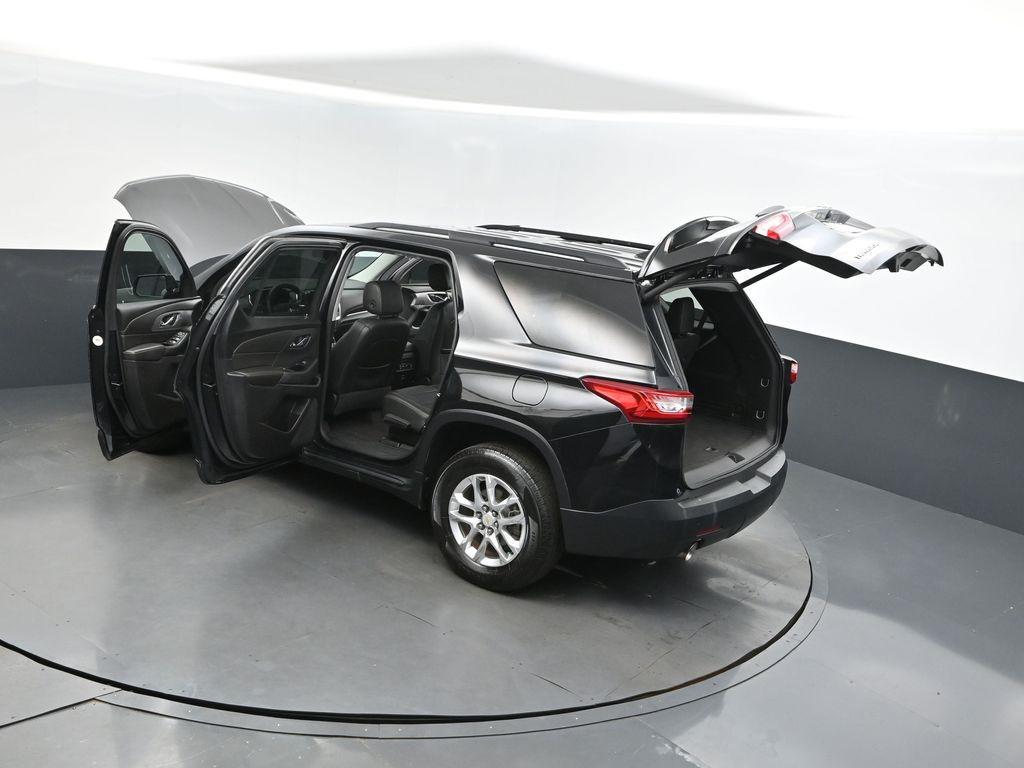 used 2019 Chevrolet Traverse car, priced at $17,000