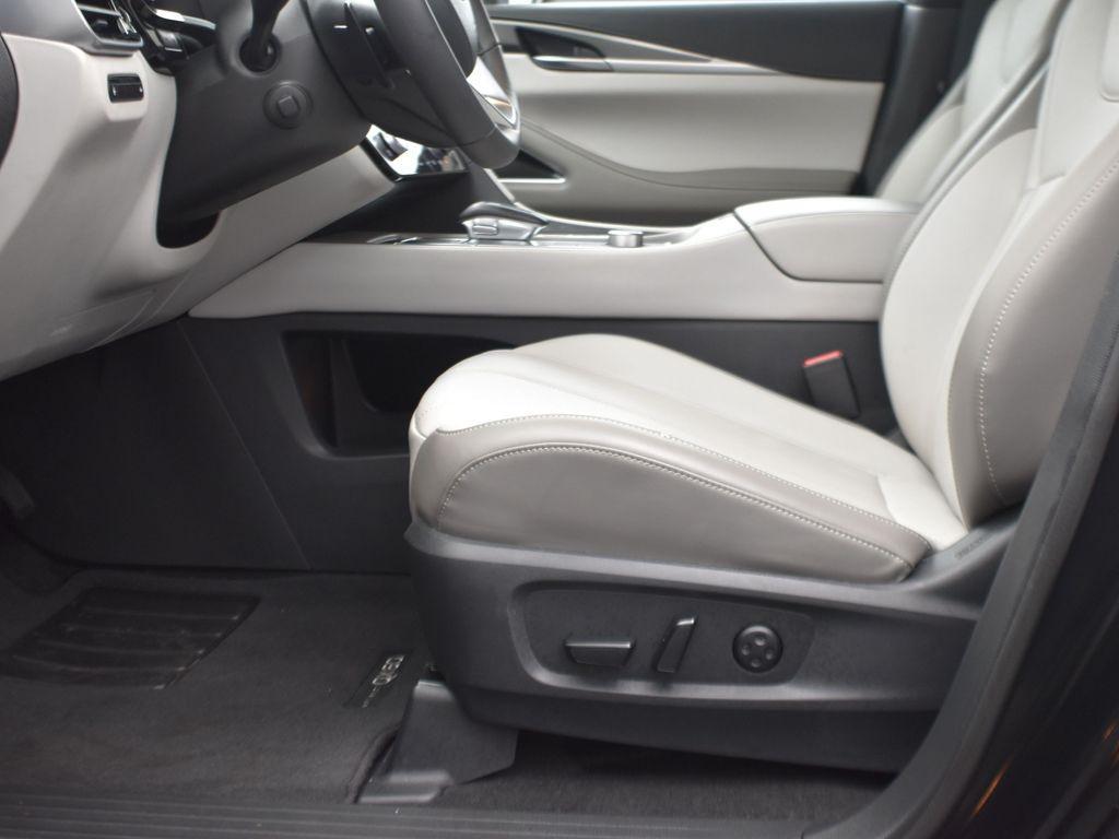 used 2026 INFINITI QX60 car, priced at $47,000