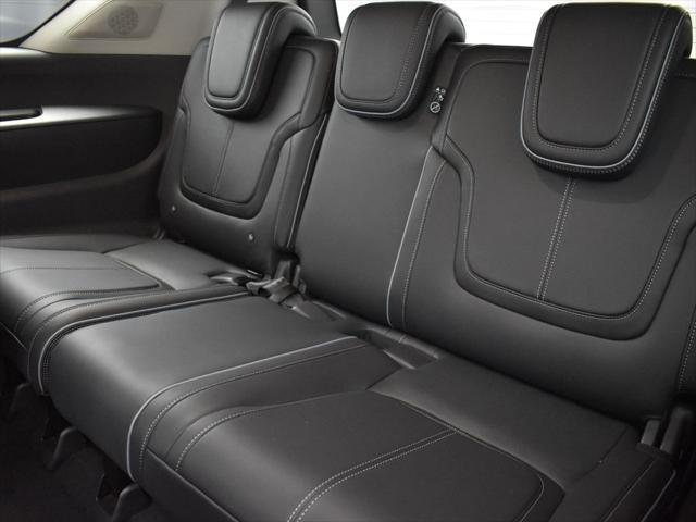 new 2025 INFINITI QX80 car, priced at $103,845