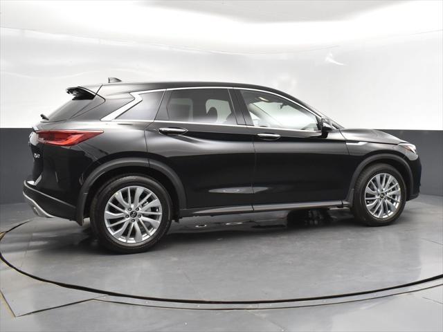 new 2025 INFINITI QX50 car, priced at $44,585