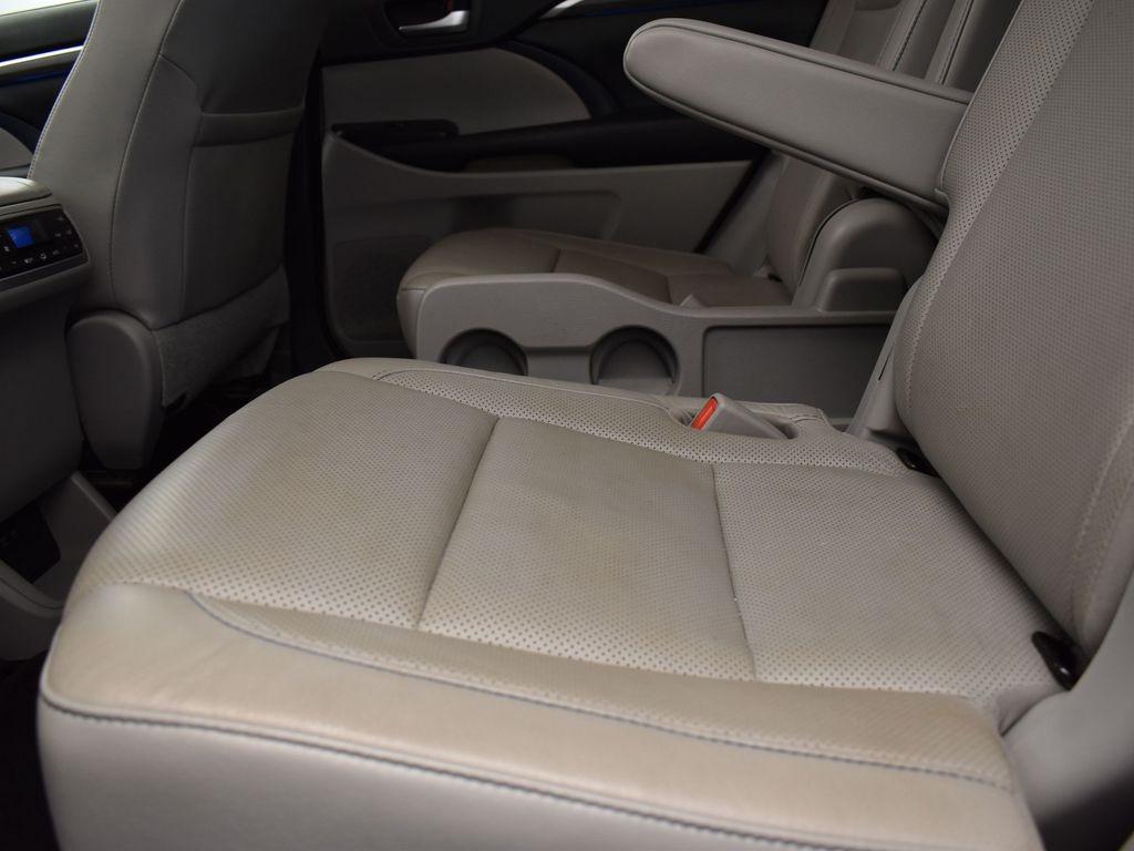 used 2019 Toyota Highlander car, priced at $28,000