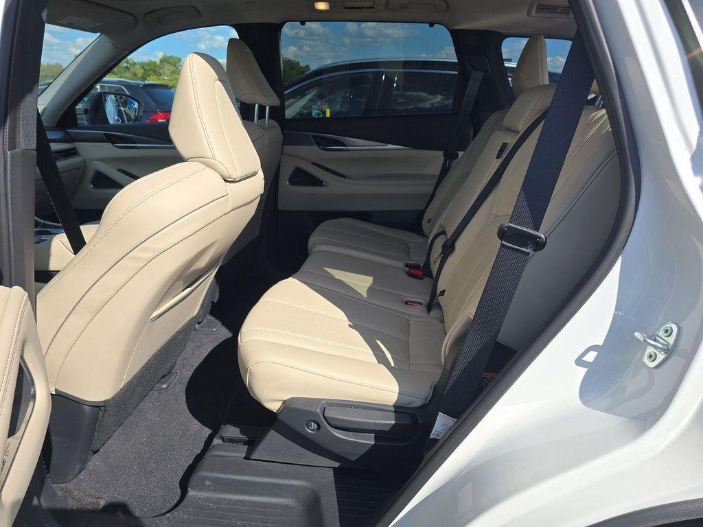 used 2025 INFINITI QX60 car, priced at $45,000