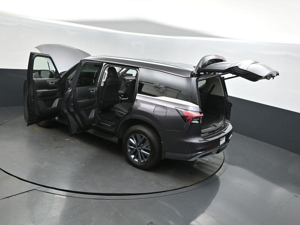 new 2026 INFINITI QX80 car, priced at $84,048