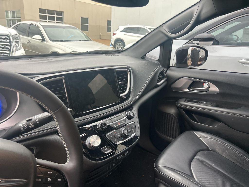 used 2022 Chrysler Pacifica car, priced at $24,900